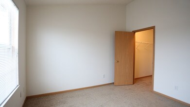 Pickerington Ridge in Pickerington, OH - Foto de edificio - Interior Photo