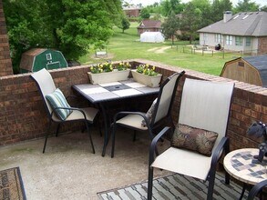 4300 Lovelaceville Rd in Paducah, KY - Building Photo - Building Photo