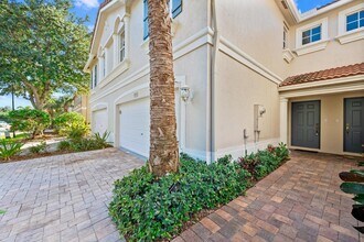 4205 Bamboo Palm Ct in Greenacres, FL - Building Photo - Building Photo