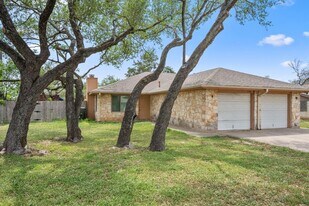 101 Norwood Dr in Georgetown, TX - Building Photo
