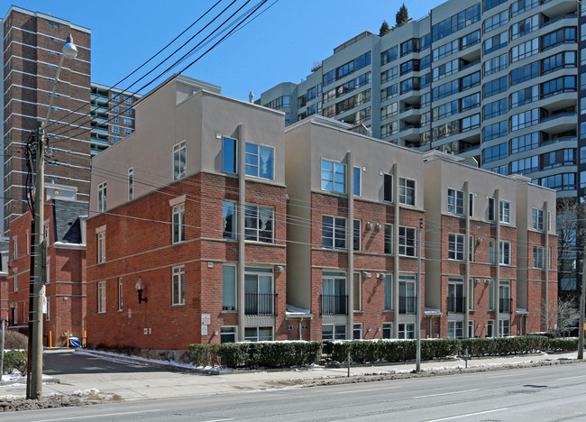 The Central in Toronto, ON - Building Photo - Building Photo