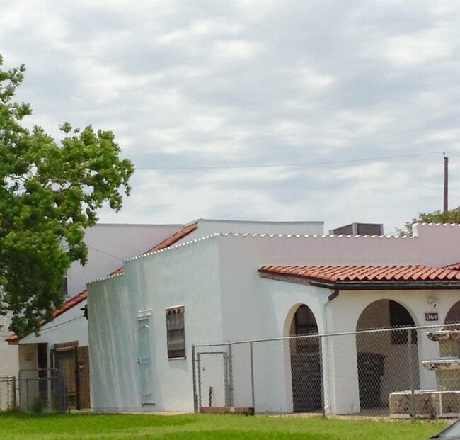 123 The Strand in Galveston, TX - Building Photo - Building Photo