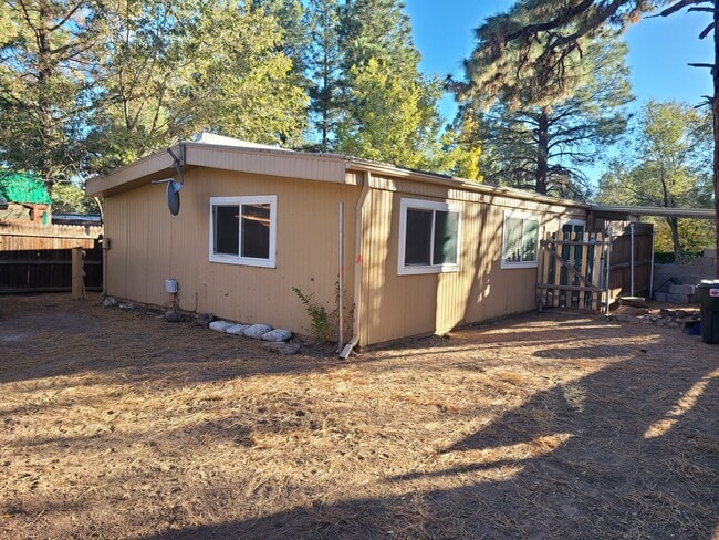 4448 E Wintergreen in Flagstaff, AZ - Building Photo - Building Photo