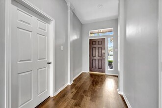 3915 Summerfield Dr in Pearland, TX - Building Photo - Building Photo