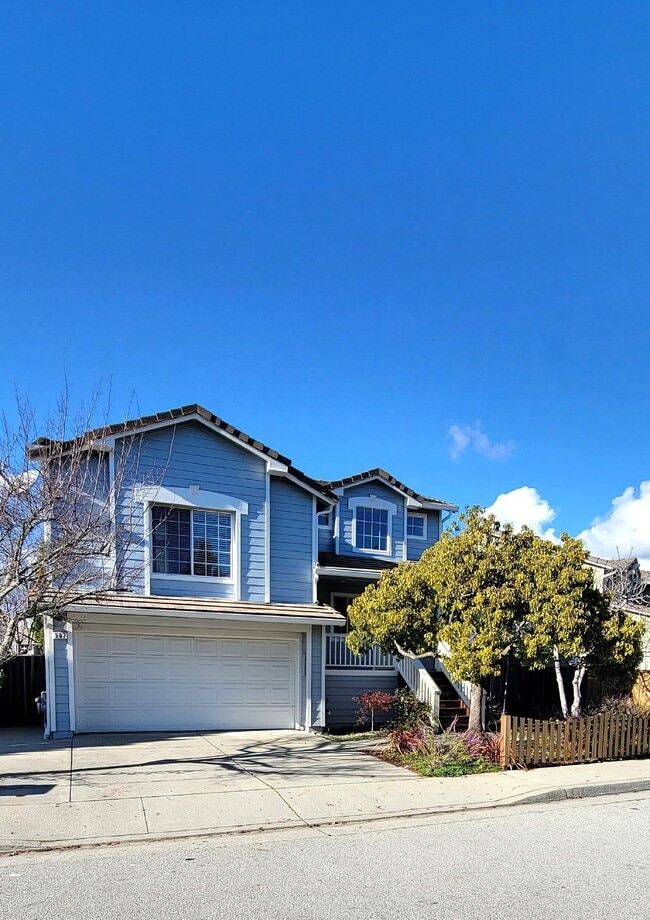 property at 567 Skypark Dr