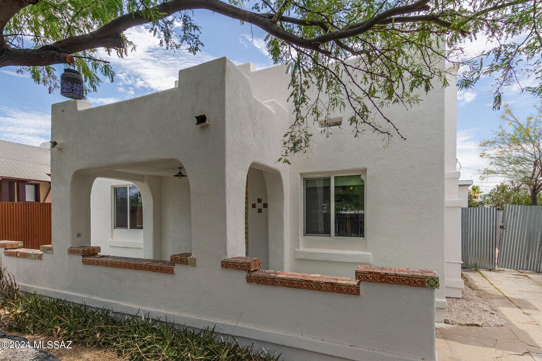 1024 E 7th St in Tucson, AZ - Building Photo