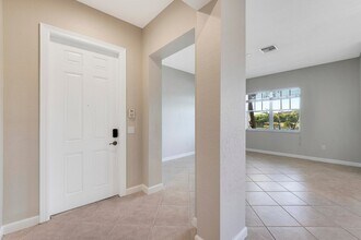 881 Marina del Ray Ln in West Palm Beach, FL - Building Photo - Building Photo