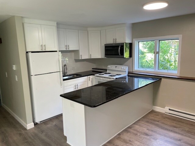 62A Summer St in Amherst, MA - Building Photo - Building Photo