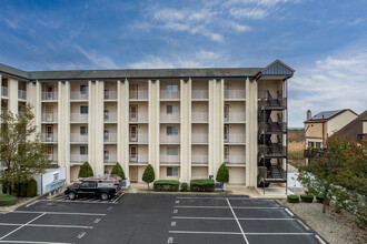 Sandpiper Condominiums in Brigantine, NJ - Building Photo - Building Photo