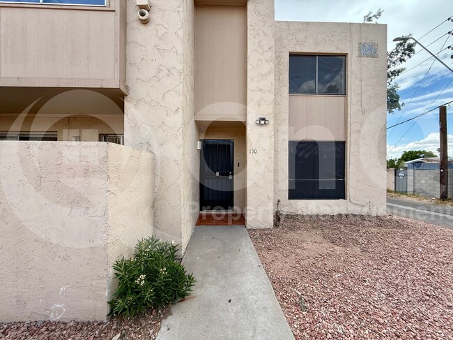 3526 W Dunlap Ave in Phoenix, AZ - Building Photo - Building Photo