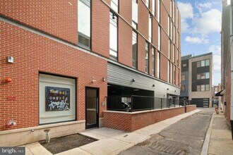 514 South St-Unit -UNIT 208 in Philadelphia, PA - Building Photo - Building Photo