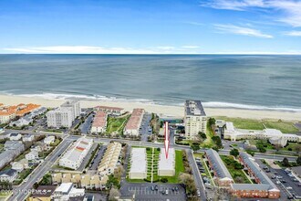 720 Ocean Ave N in Long Branch, NJ - Building Photo - Building Photo
