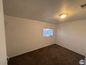 113 Roosevelt St in Calexico, CA - Building Photo - Building Photo