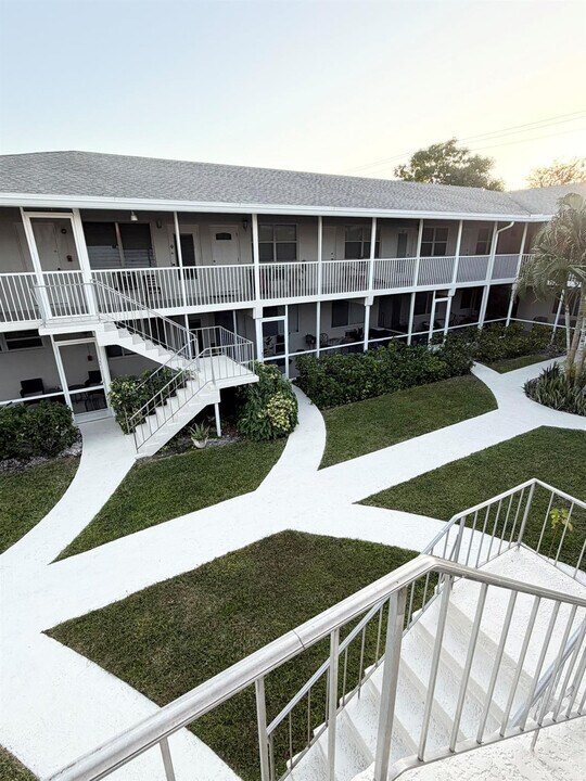 520 NE 7th Ave in Delray Beach, FL - Building Photo