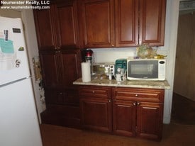 17A Putnam Ave, Unit A