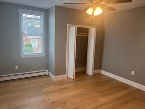 41 Cottage St in Boston, MA - Building Photo - Building Photo