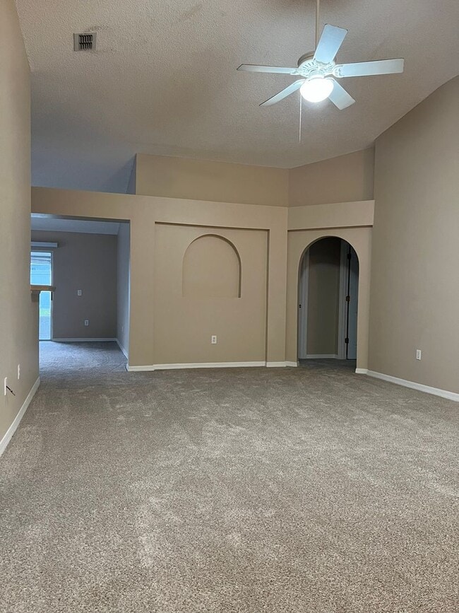 1103 Welch Hill Cir in Apopka, FL - Building Photo - Building Photo
