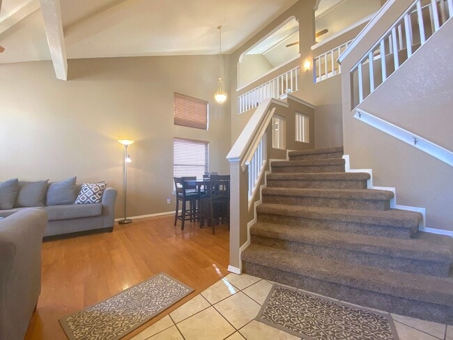 3097 Tierra Humeda Dr in El Paso, TX - Foto de edificio - Building Photo