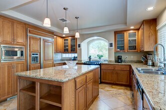 7748 Jacaranda Hill Ct in Las Vegas, NV - Building Photo - Building Photo