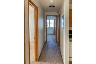 Country Club Estates in Osceola, IA - Foto de edificio - Building Photo