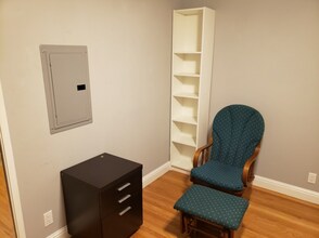 36 Barrie Dr in Pittsburg, CA - Building Photo - Building Photo