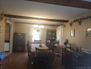 18 Hilltop Dr in Wolcott, CT - Building Photo - Building Photo