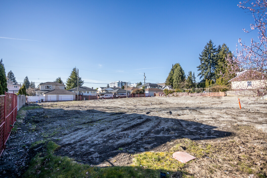 376-406 45th Av W in Vancouver, BC - Building Photo