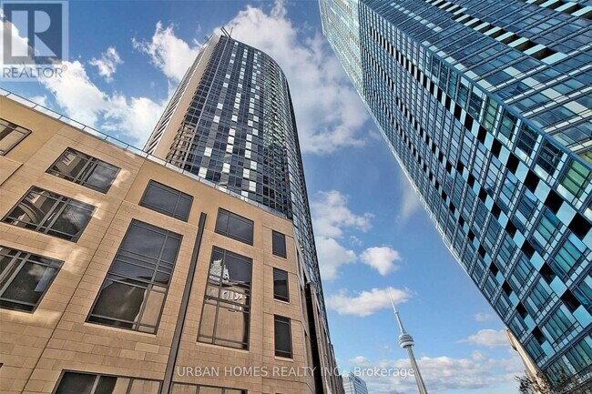 1 The Esplanade in Toronto, ON - Building Photo - Building Photo