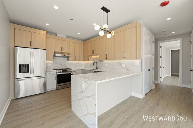 property at 2354 W Polk St