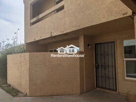 2686 N 43rd Ave in Phoenix, AZ - Building Photo