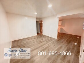 223 W 2350 N in Sunset, UT - Foto de edificio - Building Photo