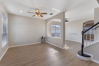 29704 Eagle Station Dr in Wesley Chapel, FL - Building Photo - Building Photo