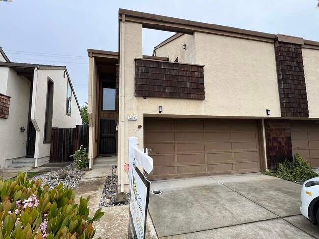 property at 34930 Sea Cliff Terrace