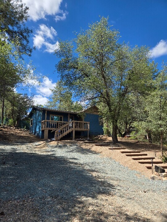 521 Copper Basin Rd in Prescott, AZ - Building Photo