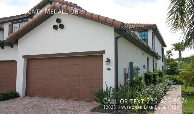 12035 Hawthorn Lake Dr in Ft. Myers, FL - Building Photo - Building Photo