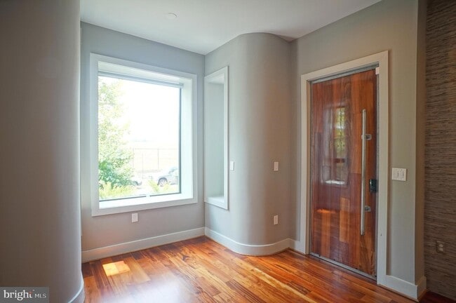 2419 1st St NW in Washington, DC - Building Photo - Building Photo