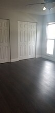 15524 Crystal Lake Dr in North Fort Myers, FL - Foto de edificio - Building Photo