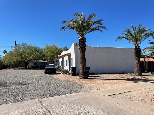 4522 E Lester St in Tucson, AZ - Building Photo - Building Photo