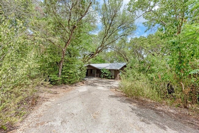 property at 6305 Forest Hills Dr