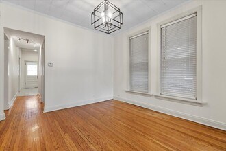 3046 N Kenmore Ave in Chicago, IL - Foto de edificio - Building Photo