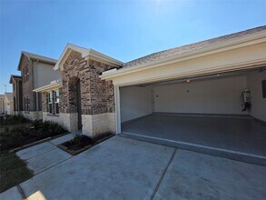 31111 Winchester Fls Ct in Fulshear, TX - Building Photo - Building Photo