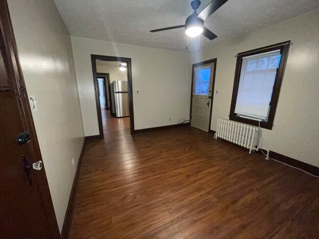 109 Stewart St, Unit 3
