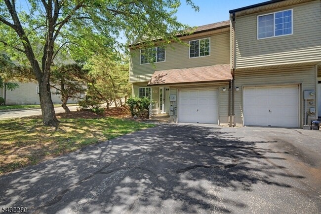 property at 415 Union St