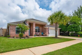 395 Camden Pass Ln in Fort Walton Beach, FL - Building Photo - Building Photo
