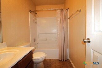 304 W Gemini Ln in Killeen, TX - Foto de edificio - Building Photo