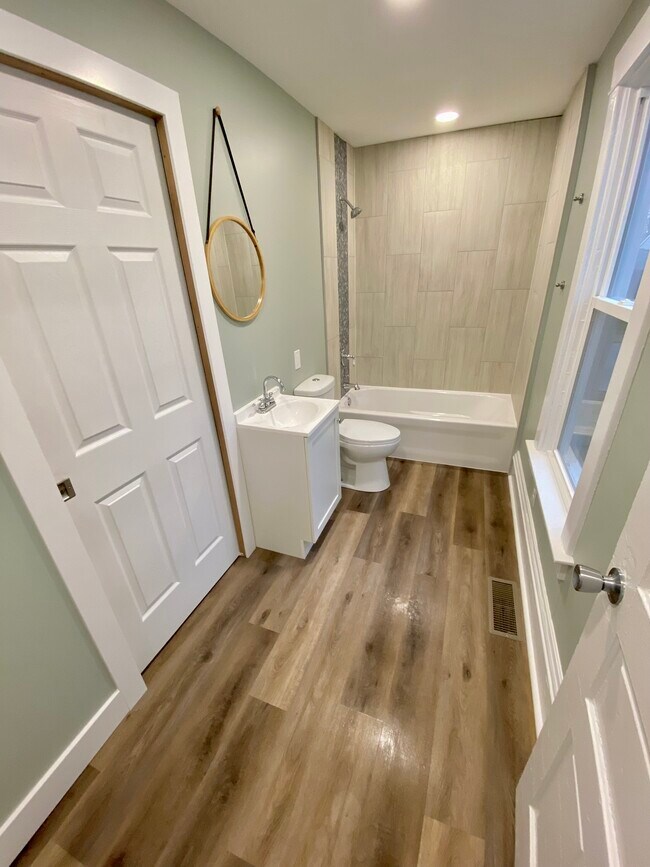 608 13th Ave Rentals in Sterling, IL