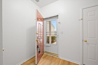 959 Genesee Dr in Naperville, IL - Building Photo - Building Photo