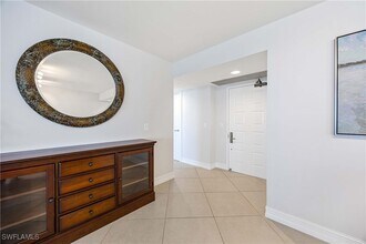 10691 Gulf Shore Dr in Naples, FL - Building Photo - Building Photo