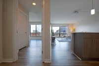 Edgewater Apartments photo'