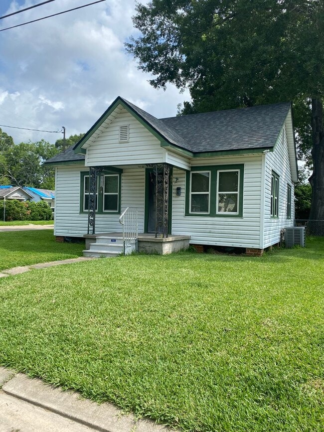 801 Stevenson St in Lafayette, LA - Building Photo - Building Photo